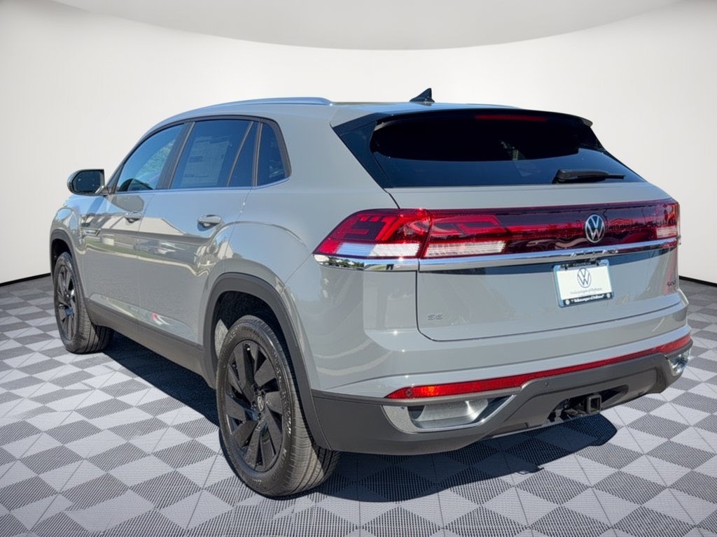 New 2026 Volkswagen Atlas Cross Sport 2.0T SE w/Technology SUV