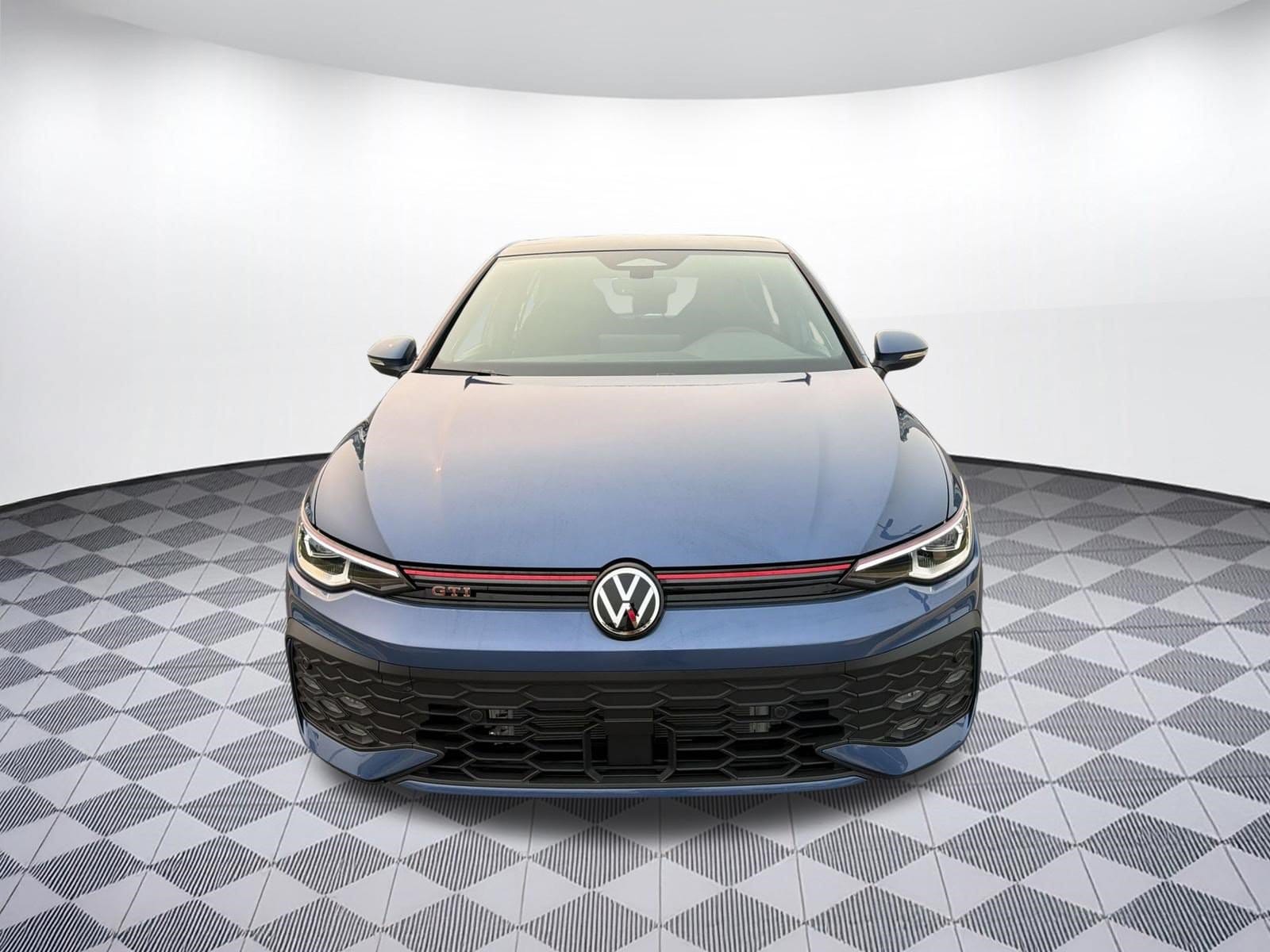 2026 Volkswagen Golf GTI SE Hatchback