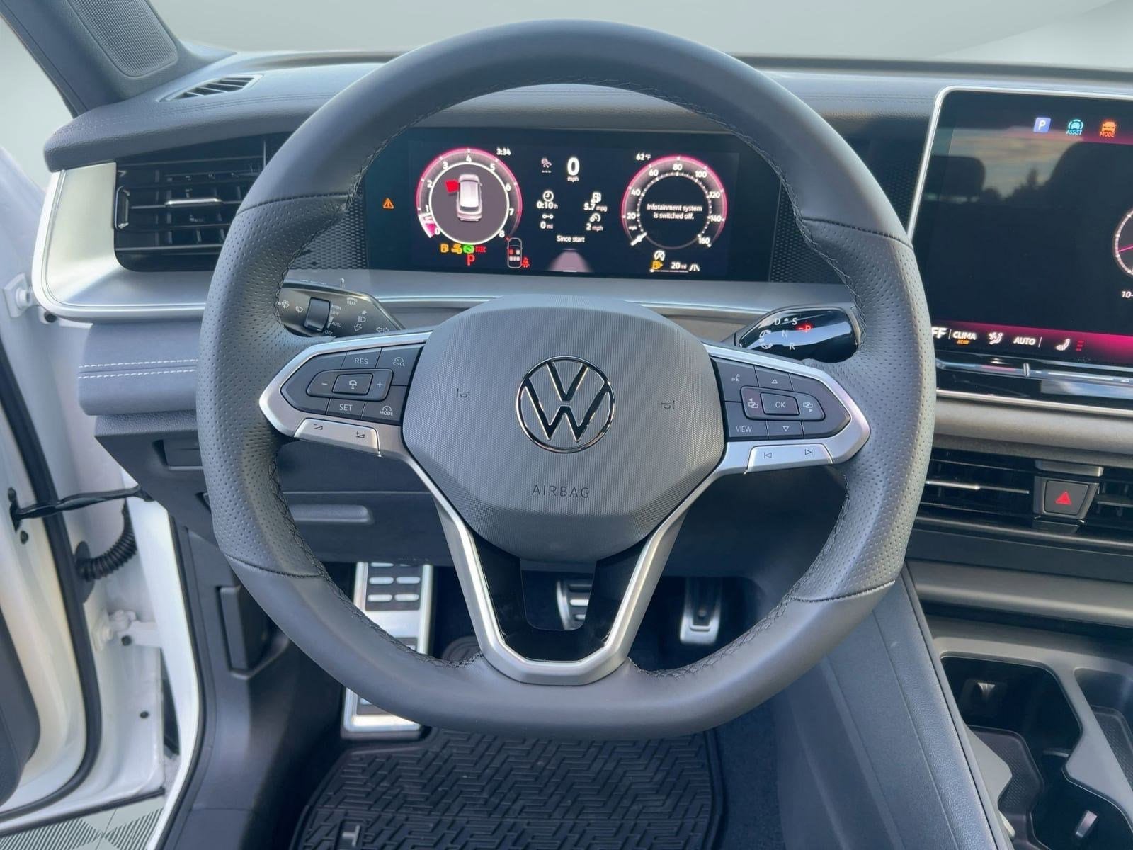 2026 Volkswagen Tiguan SE R-LINE BLACK - Photo 17