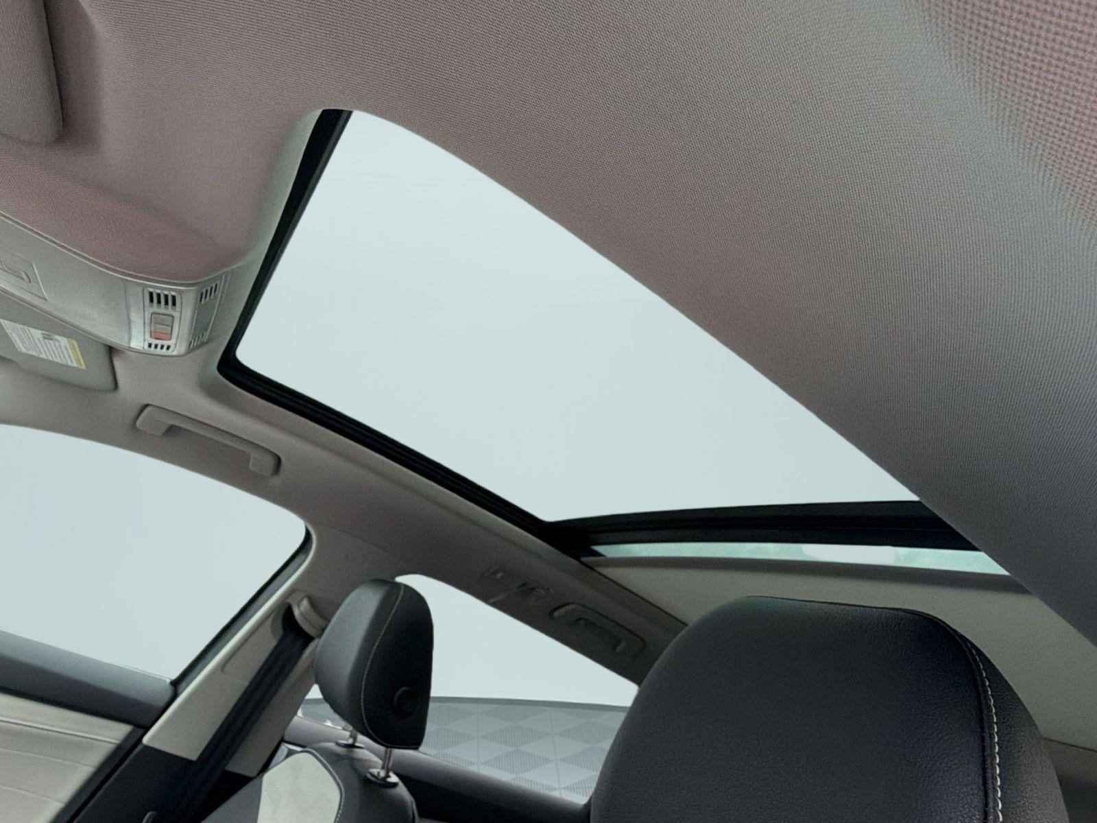 2026 Volkswagen Taos SEL - Photo 22
