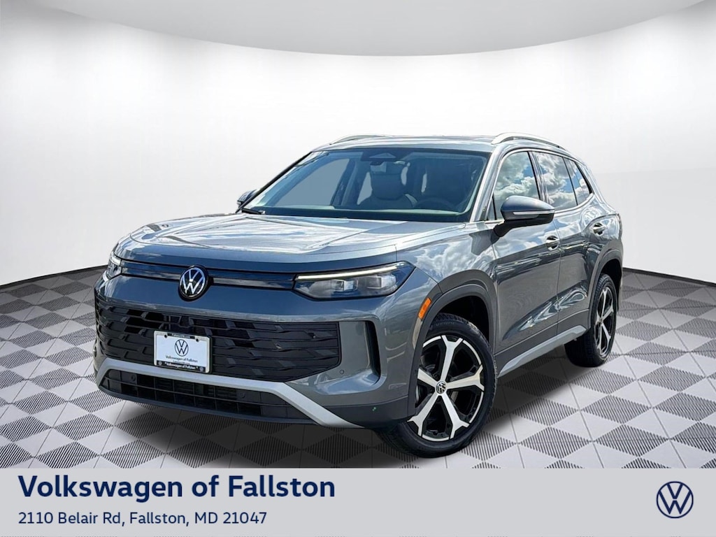 New 2026 Volkswagen Tiguan SE SUV