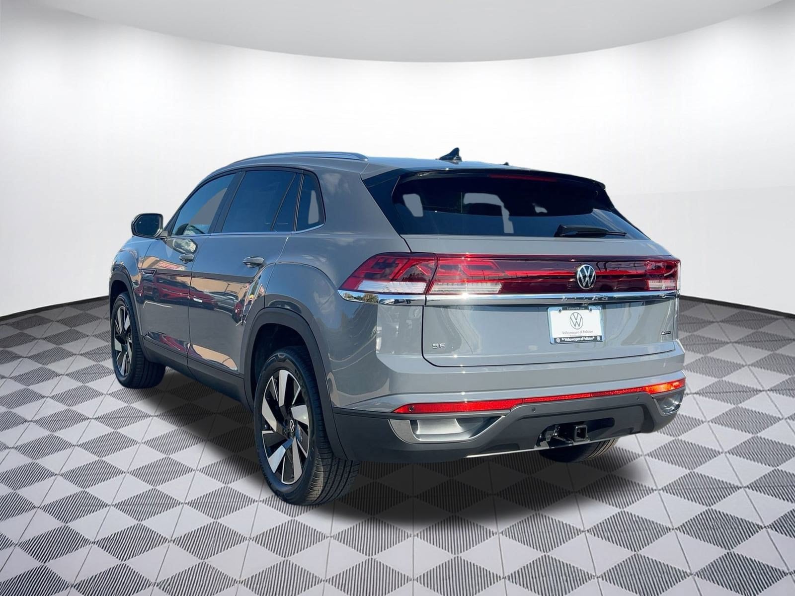 2026 Volkswagen Atlas Cross Sport SE w/Tech - Photo 3