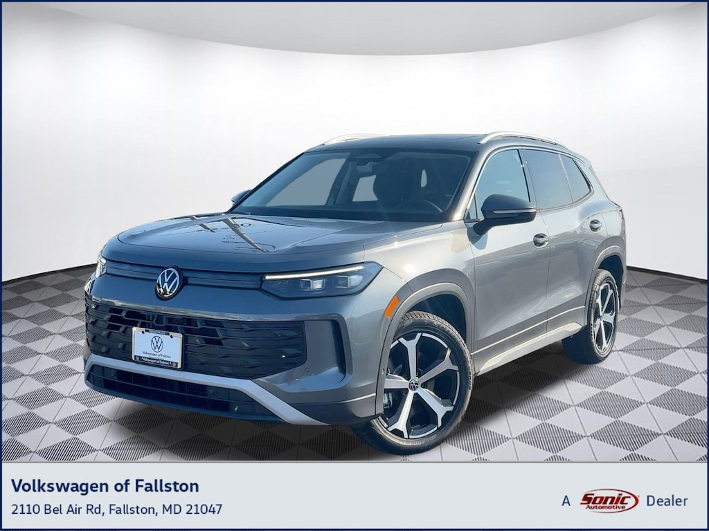 New 2025 Volkswagen Tiguan SE SUV