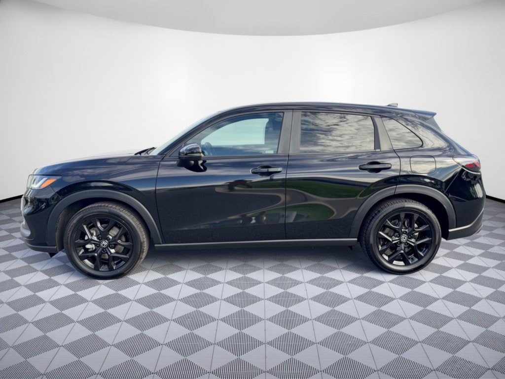 Used 2023 Honda HR-V Sport Sport AWD CVT