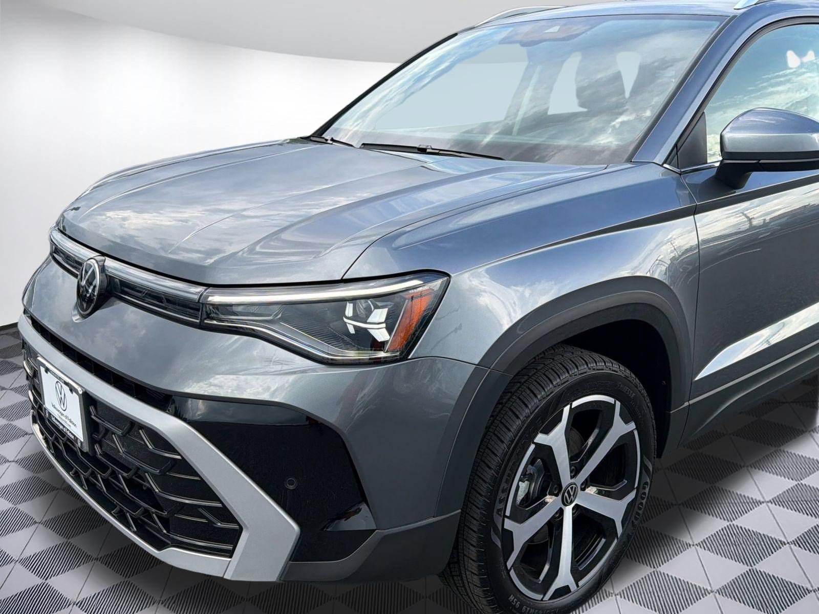 2026 Volkswagen Taos SEL - Photo 26