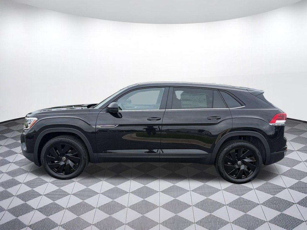 New 2026 Volkswagen Atlas Cross Sport 2.0T SE w/Technology SUV