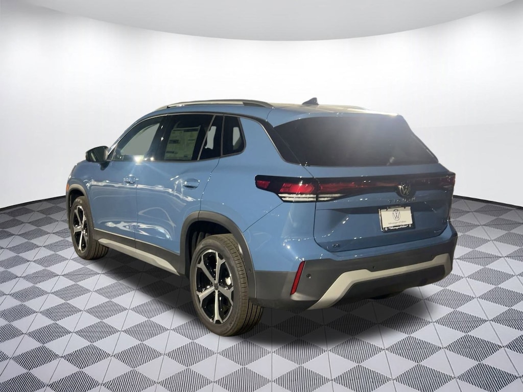 New 2026 Volkswagen Tiguan SE SUV