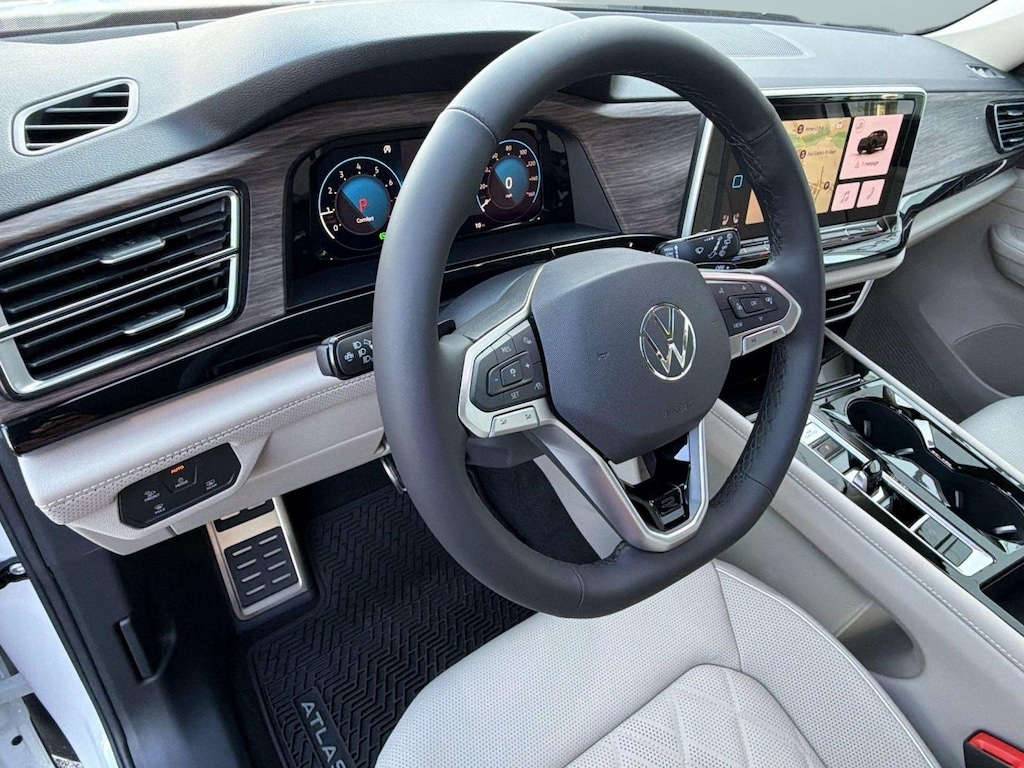 New 2026 Volkswagen Atlas 2.0T SEL Premium R-Line SUV