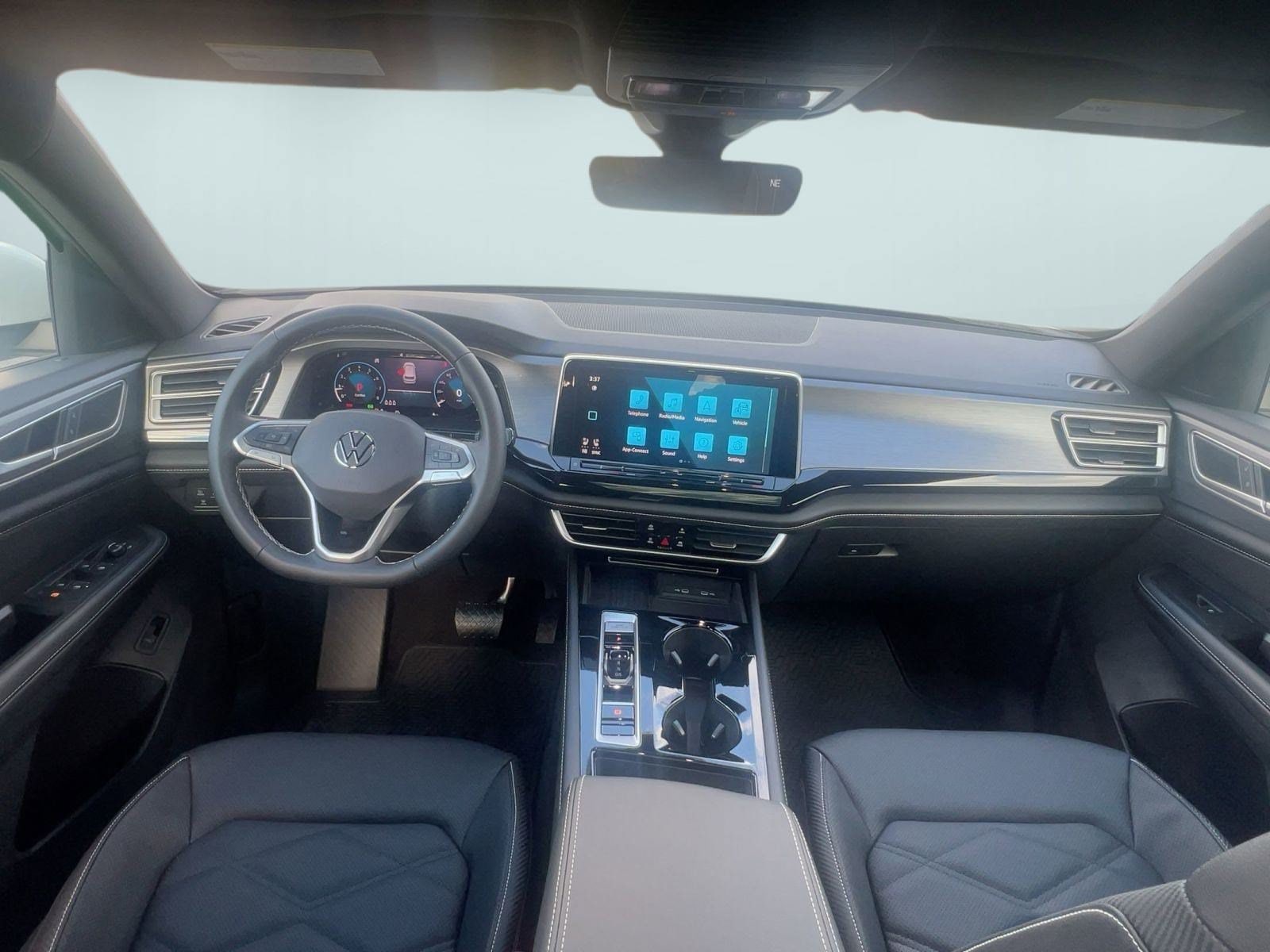 2026 Volkswagen Atlas Cross Sport SE w/Tech - Photo 15