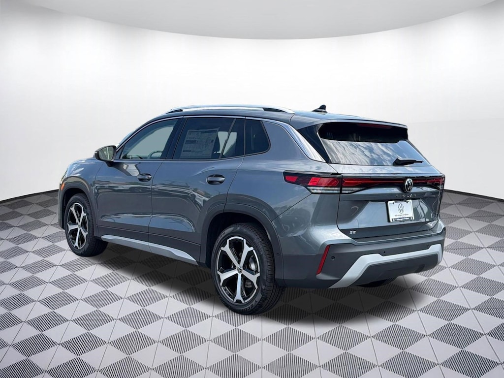 New 2026 Volkswagen Tiguan SE SUV