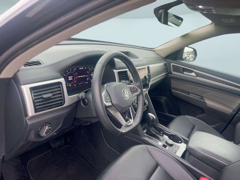 Used 2022 Volkswagen Atlas 2.0T SE w/Technology 2.0T SE w/Technology 4MOTION