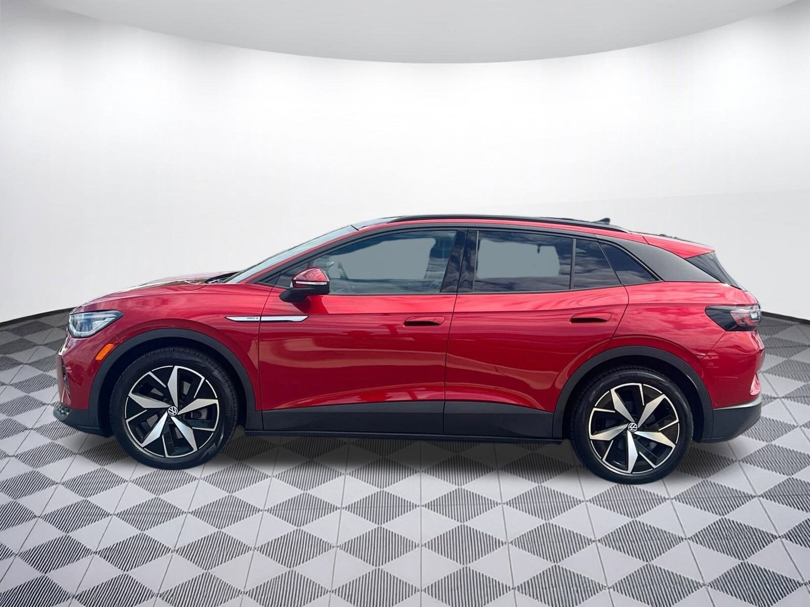 2023 Volkswagen ID.4 Pro photo 2