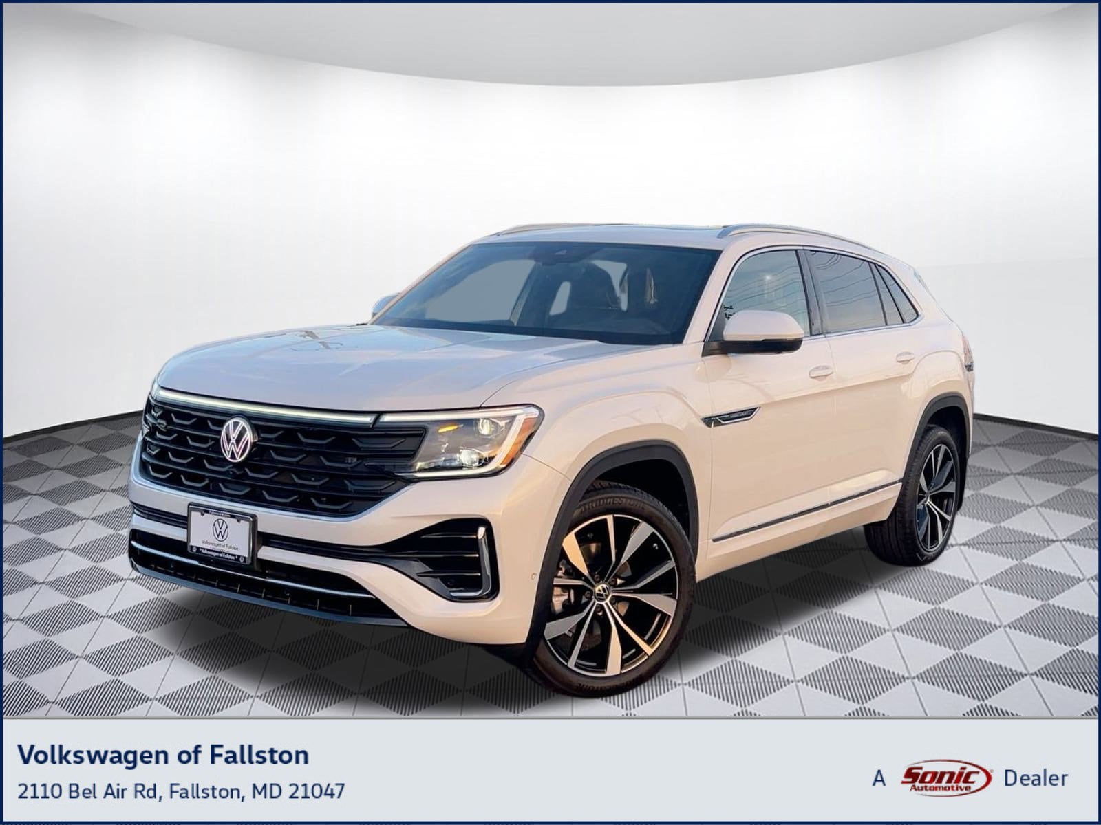 2026 Volkswagen Atlas Cross Sport SEL Premium R-Line's photo