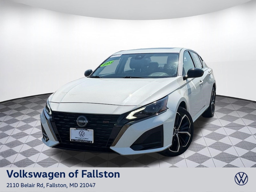 Used 2023 Nissan Altima 2.5 SR Sedan