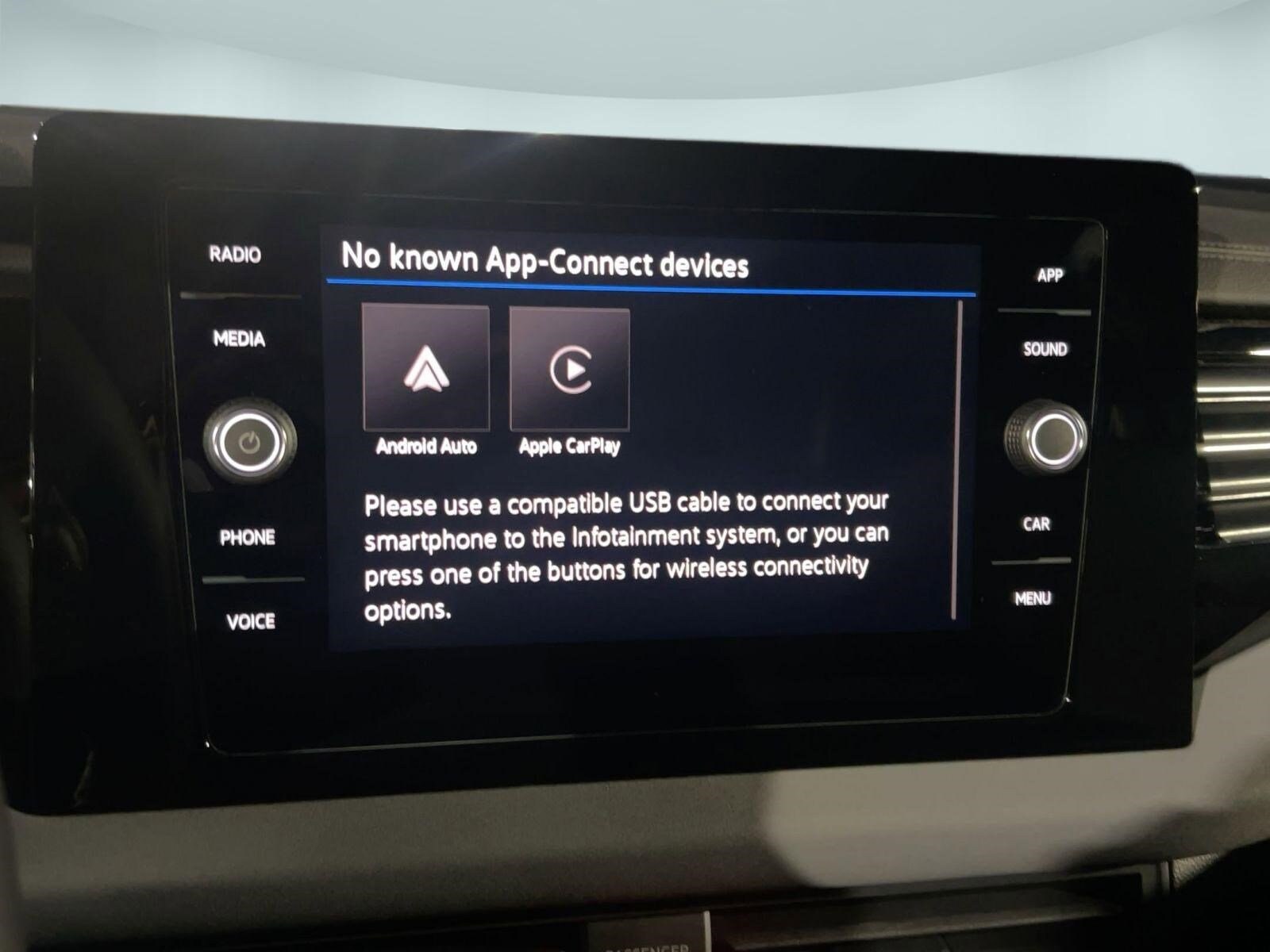 2026 Volkswagen Jetta SE - Photo 23