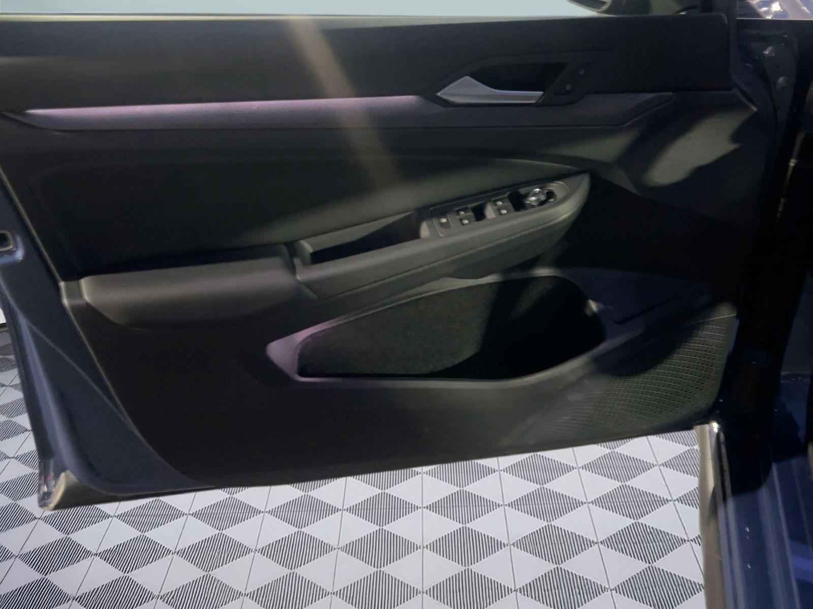 2026 Volkswagen Golf GTI SE - Photo 13