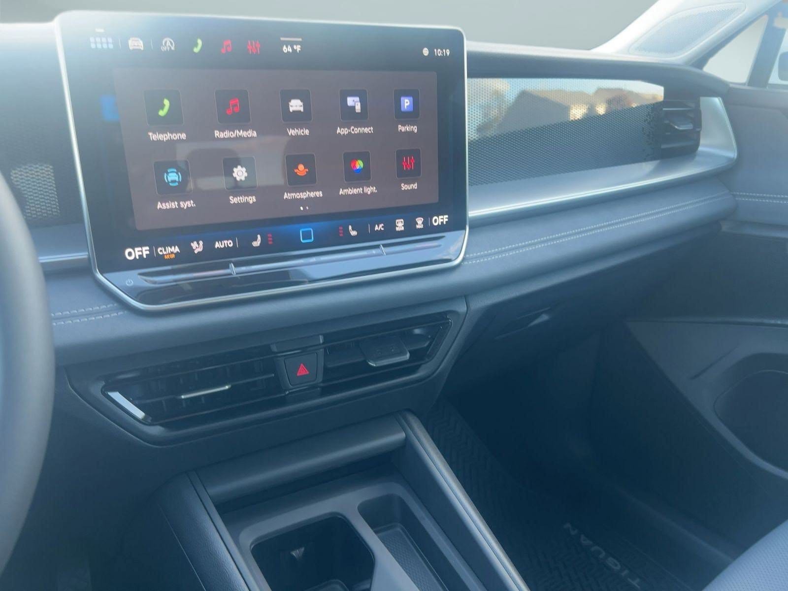 2026 Volkswagen Tiguan SE - Photo 25