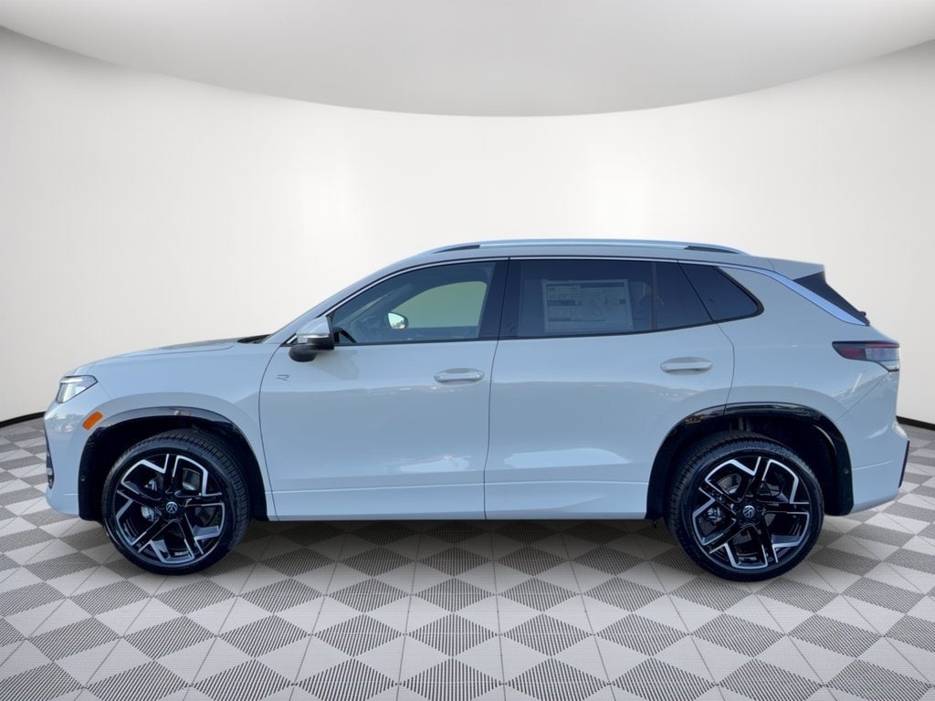 New 2026 Volkswagen Tiguan SEL R-Line Turbo SUV