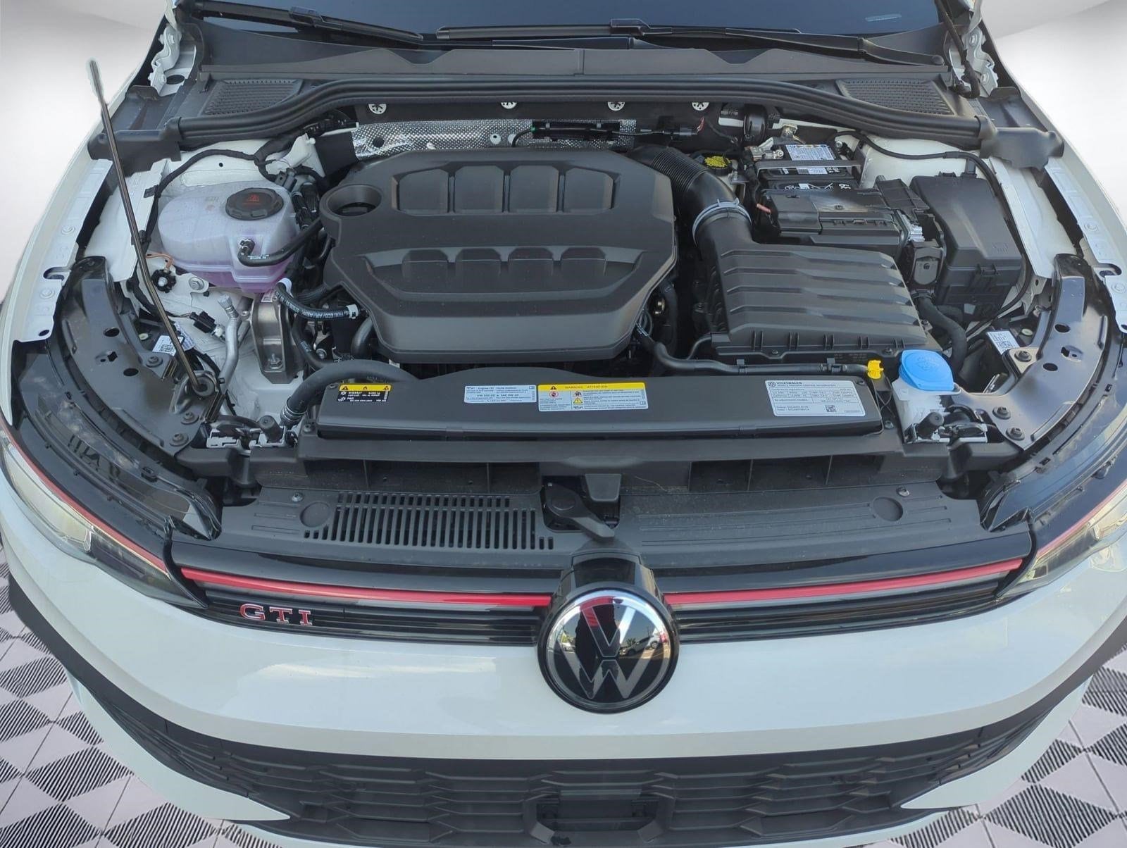 2025 Volkswagen Golf GTI SE - Photo 26