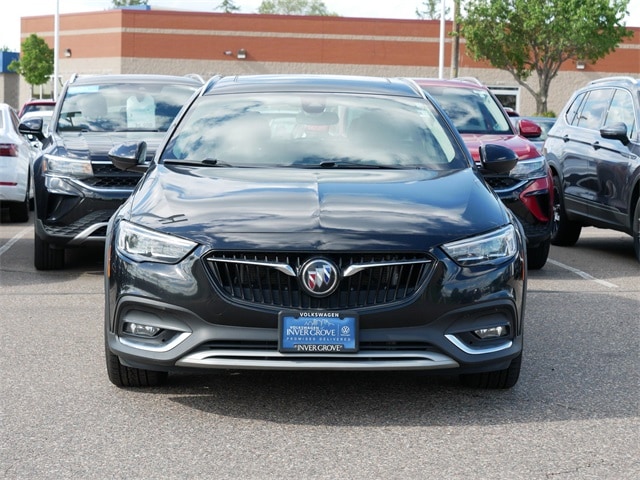 Used 2018 Buick Regal TourX Essence with VIN W04GV8SX1J1135860 for sale in Inver Grove, Minnesota