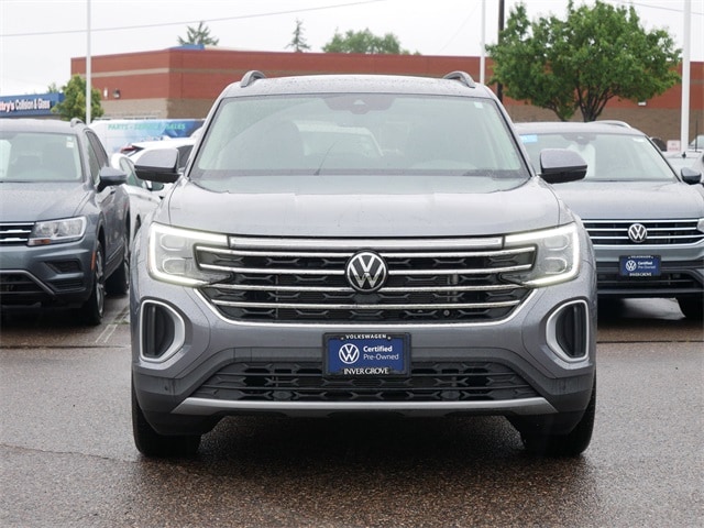 Certified 2025 Volkswagen Atlas SE w/Tech with VIN 1V2KR2CA8SC500874 for sale in Inver Grove, Minnesota