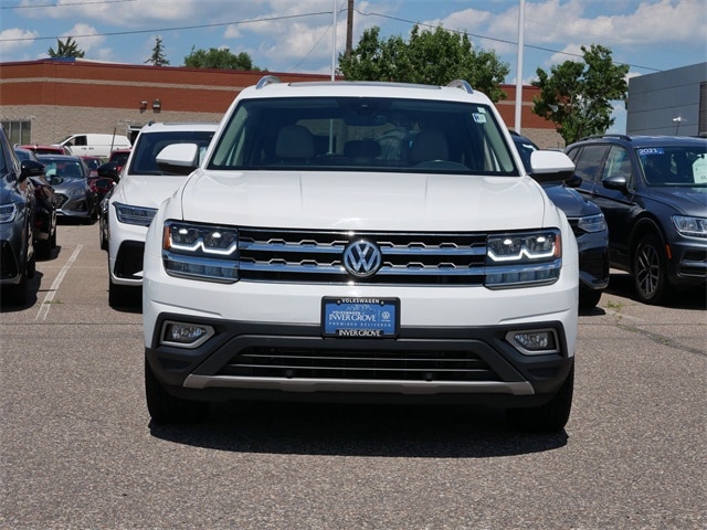Used 2018 Volkswagen Atlas SEL with VIN 1V2MR2CA9JC527122 for sale in Inver Grove, Minnesota
