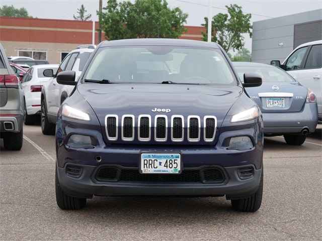 Used 2014 Jeep Cherokee Sport with VIN 1C4PJMAB7EW166524 for sale in Inver Grove, Minnesota