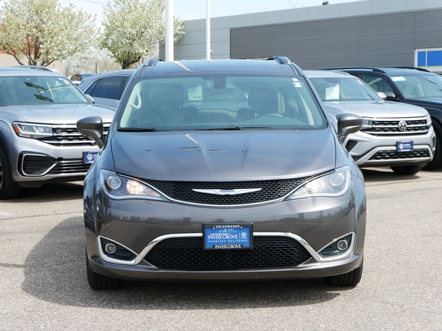 Used 2017 Chrysler Pacifica Touring-L Plus with VIN 2C4RC1EG5HR679498 for sale in Inver Grove, Minnesota