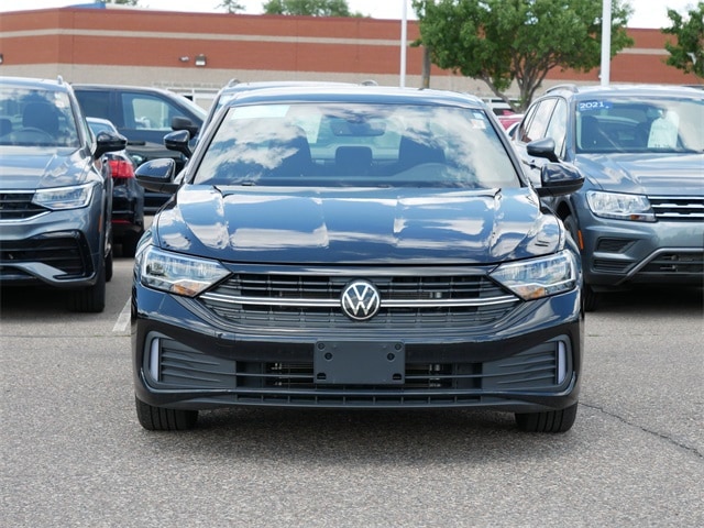Used 2024 Volkswagen Jetta Sport with VIN 3VWBM7BU1RM053660 for sale in Inver Grove, Minnesota