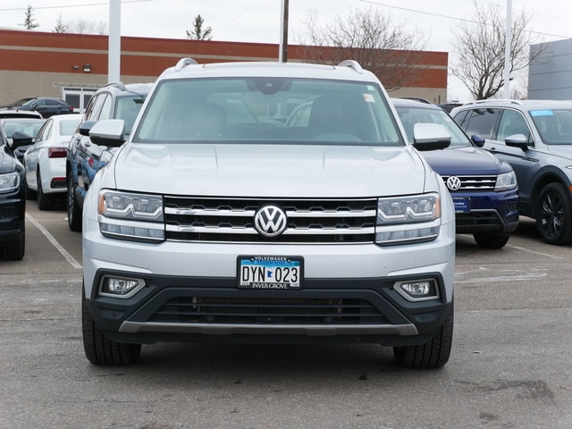 Used 2019 Volkswagen Atlas SEL Premium with VIN 1V2NR2CAXKC587691 for sale in Inver Grove, Minnesota