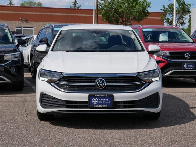 Used 2024 Volkswagen Jetta S with VIN 3VW4M7BU7RM031350 for sale in Inver Grove, Minnesota