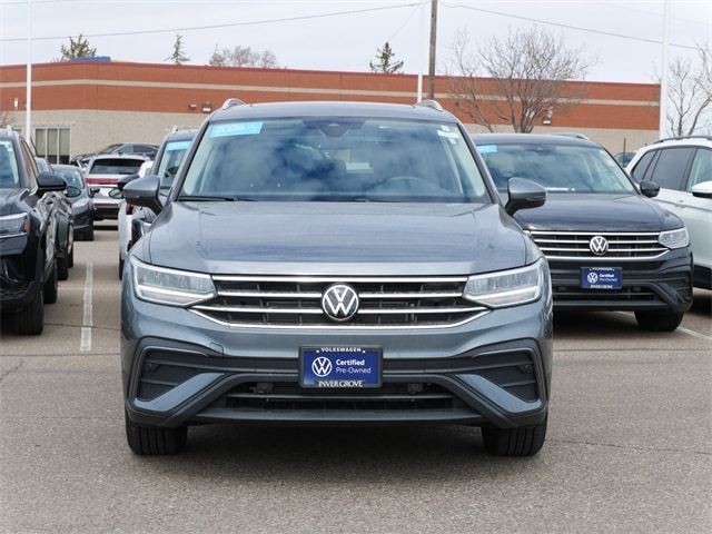Certified 2024 Volkswagen Tiguan SE with VIN 3VVMB7AX9RM106328 for sale in Inver Grove, Minnesota