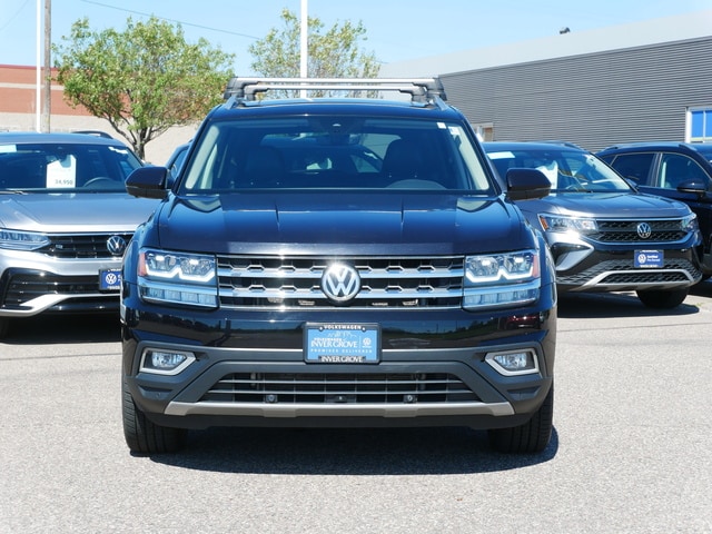 Used 2018 Volkswagen Atlas SEL Premium with VIN 1V2NR2CA1JC567182 for sale in Inver Grove, MN