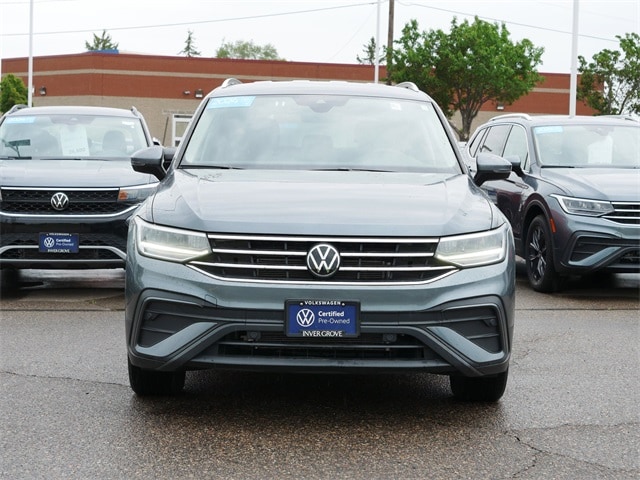 Used 2024 Volkswagen Tiguan SE with VIN 3VV3B7AX5RM044910 for sale in Inver Grove, Minnesota