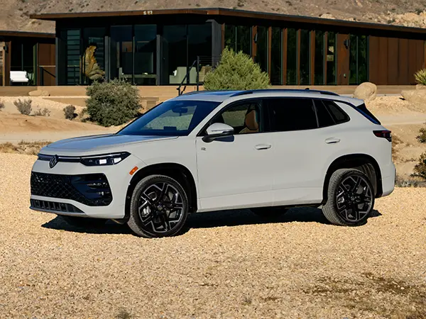2025 Volkswagen Tiguan exterior