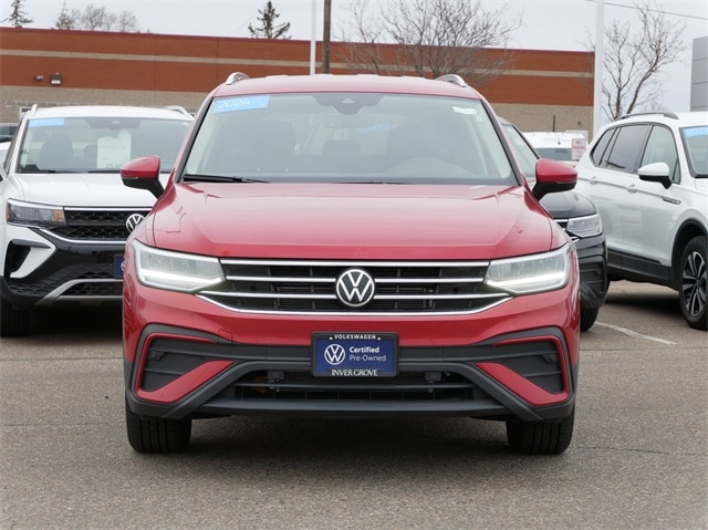 Certified 2024 Volkswagen Tiguan SE with VIN 3VV2B7AX9RM099761 for sale in Inver Grove, Minnesota