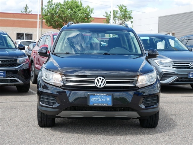 Used 2018 Volkswagen Tiguan Limited Base with VIN WVGBV7AX8JK005799 for sale in Inver Grove, Minnesota