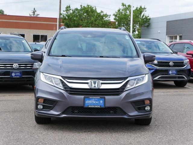 Used 2018 Honda Odyssey EX-L with VIN 5FNRL6H72JB071710 for sale in Inver Grove, Minnesota