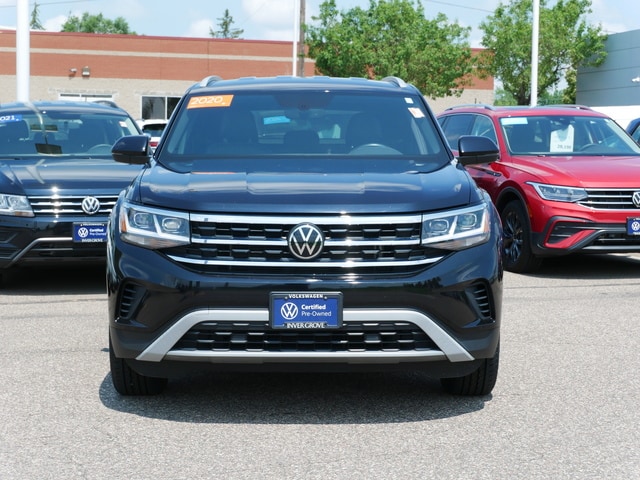 Certified 2020 Volkswagen Atlas Cross Sport SE with VIN 1V24C2CA3LC203944 for sale in Inver Grove, Minnesota