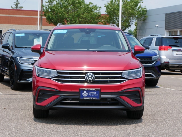 Used 2023 Volkswagen Tiguan SE with VIN 3VVMB7AX4PM127438 for sale in Inver Grove, Minnesota