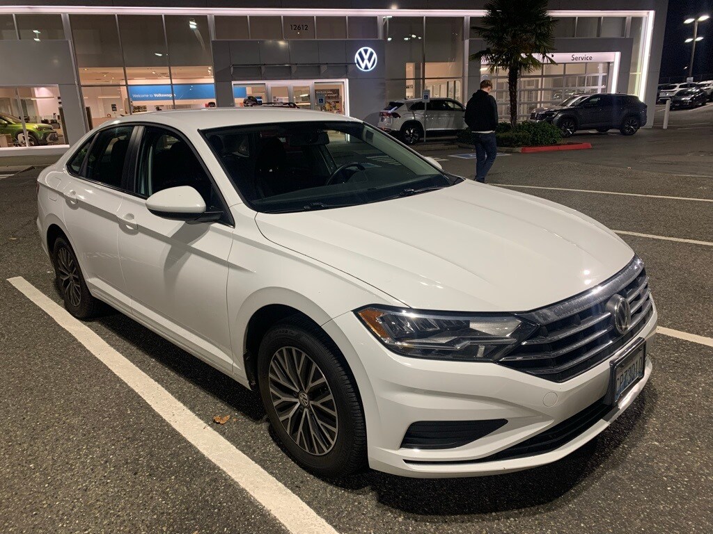 Used 2021 Volkswagen Jetta 1.4T SE Sedan