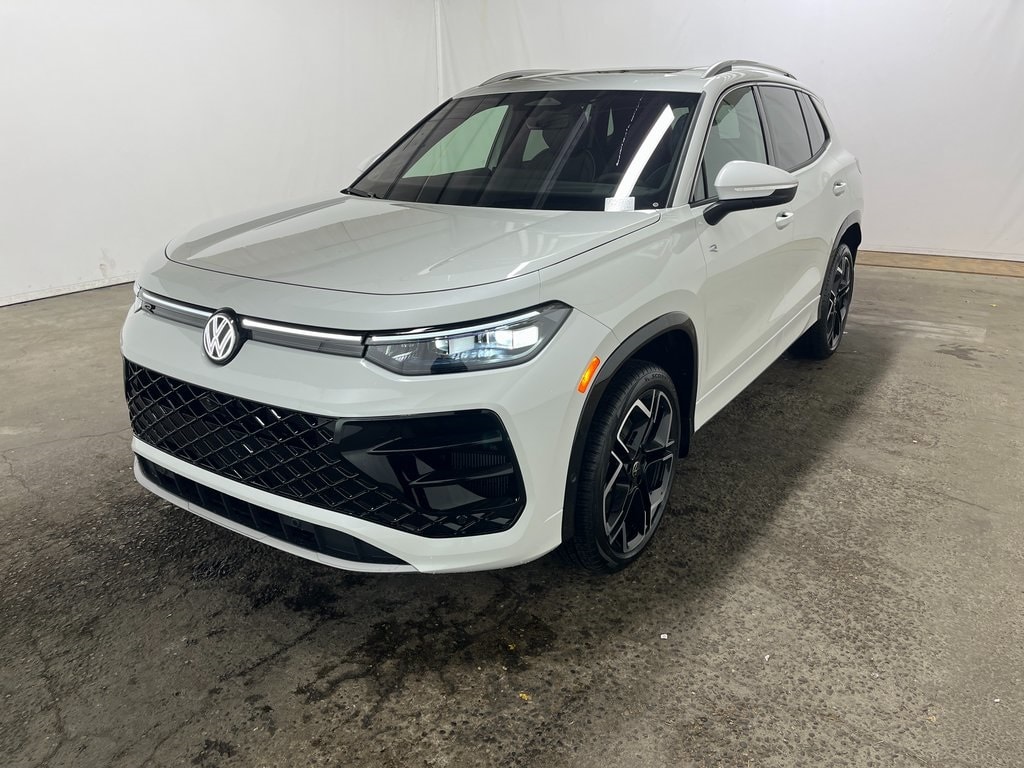 New 2026 Volkswagen Tiguan 2.0T SEL R-Line Turbo SUV