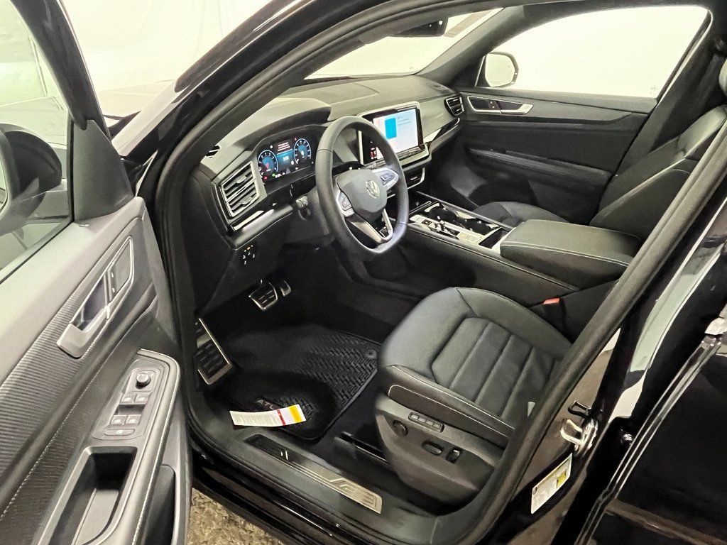 2026 Volkswagen Atlas Cross Sport SEL R-LINE - Photo 11