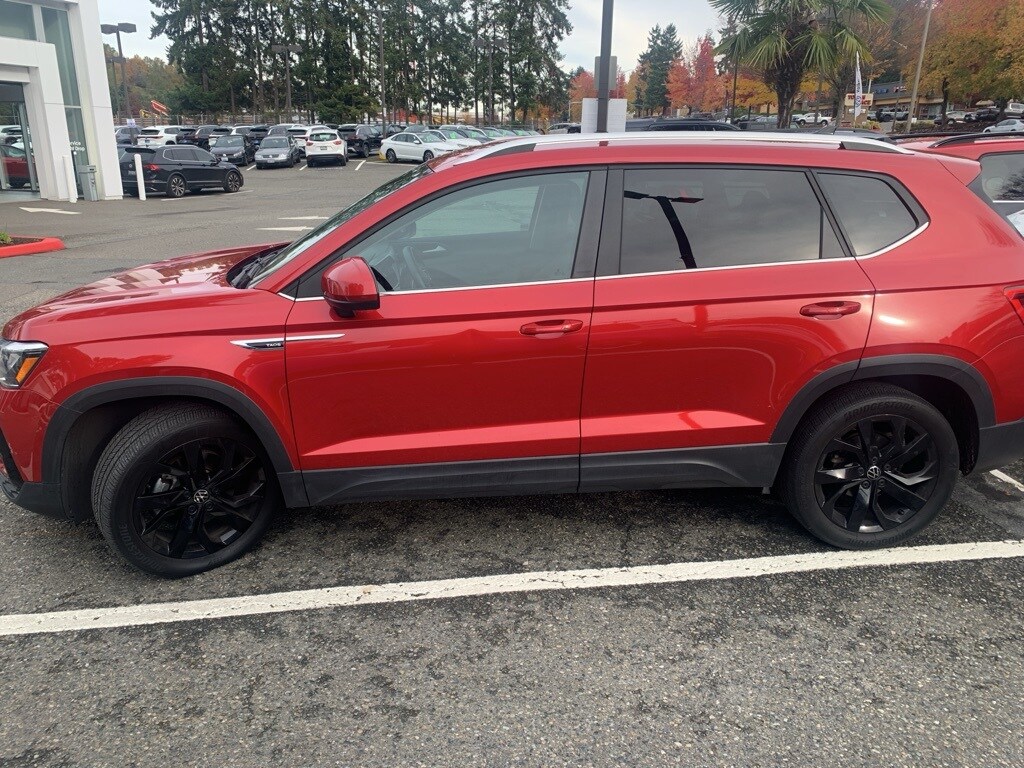 Used 2022 Volkswagen Taos 1.5T SE SUV