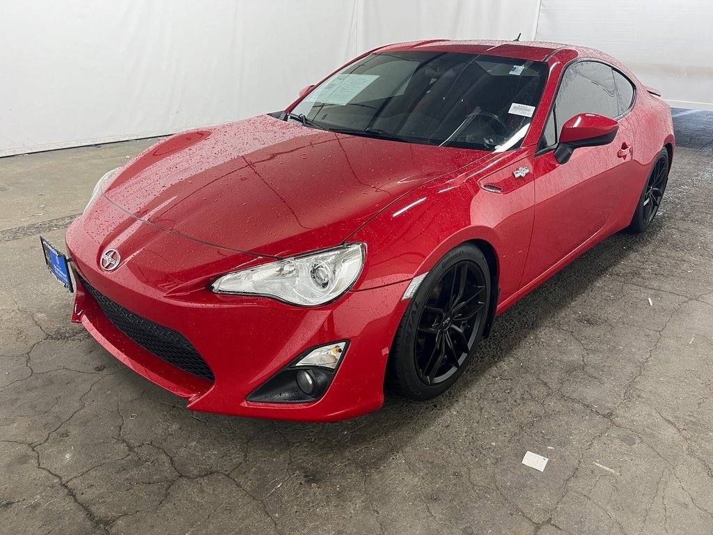 2013 Scion FR-S 10 Series's photo