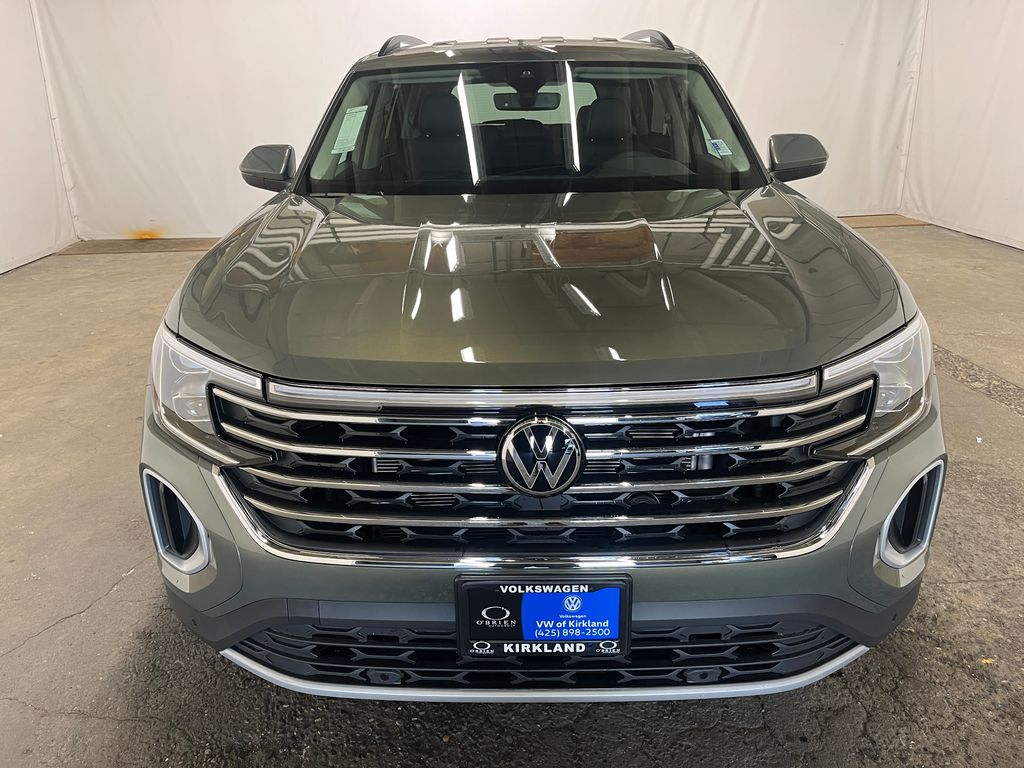 2026 Volkswagen Atlas SE w/Tech - Photo 2