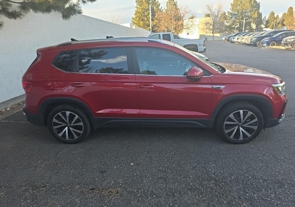 Used 2023 Volkswagen Taos 1.5T SE SUV