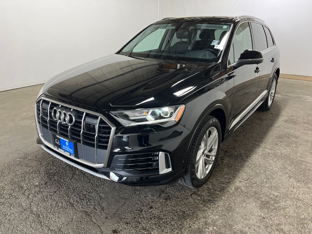 2023 Audi Q7 55 Premium Plus quattro Tiptronic's photo