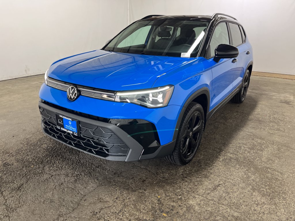 2027 Volkswagen Taos SE Black