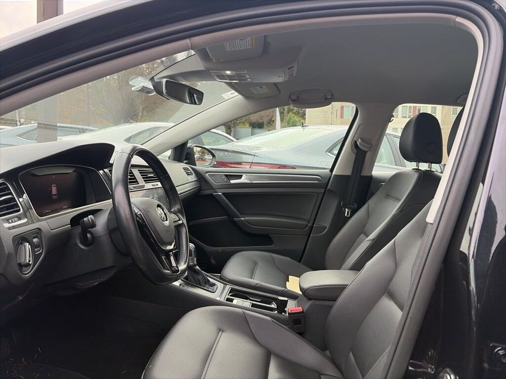 Used 2019 Volkswagen e-Golf SEL Premium Hatchback